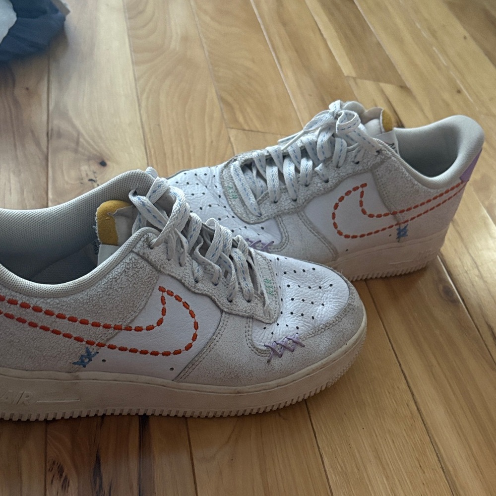 Nike White and Orange Stitch Sneakers